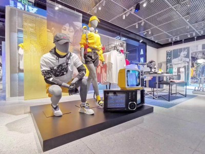 Série de chaussures et de vêtements